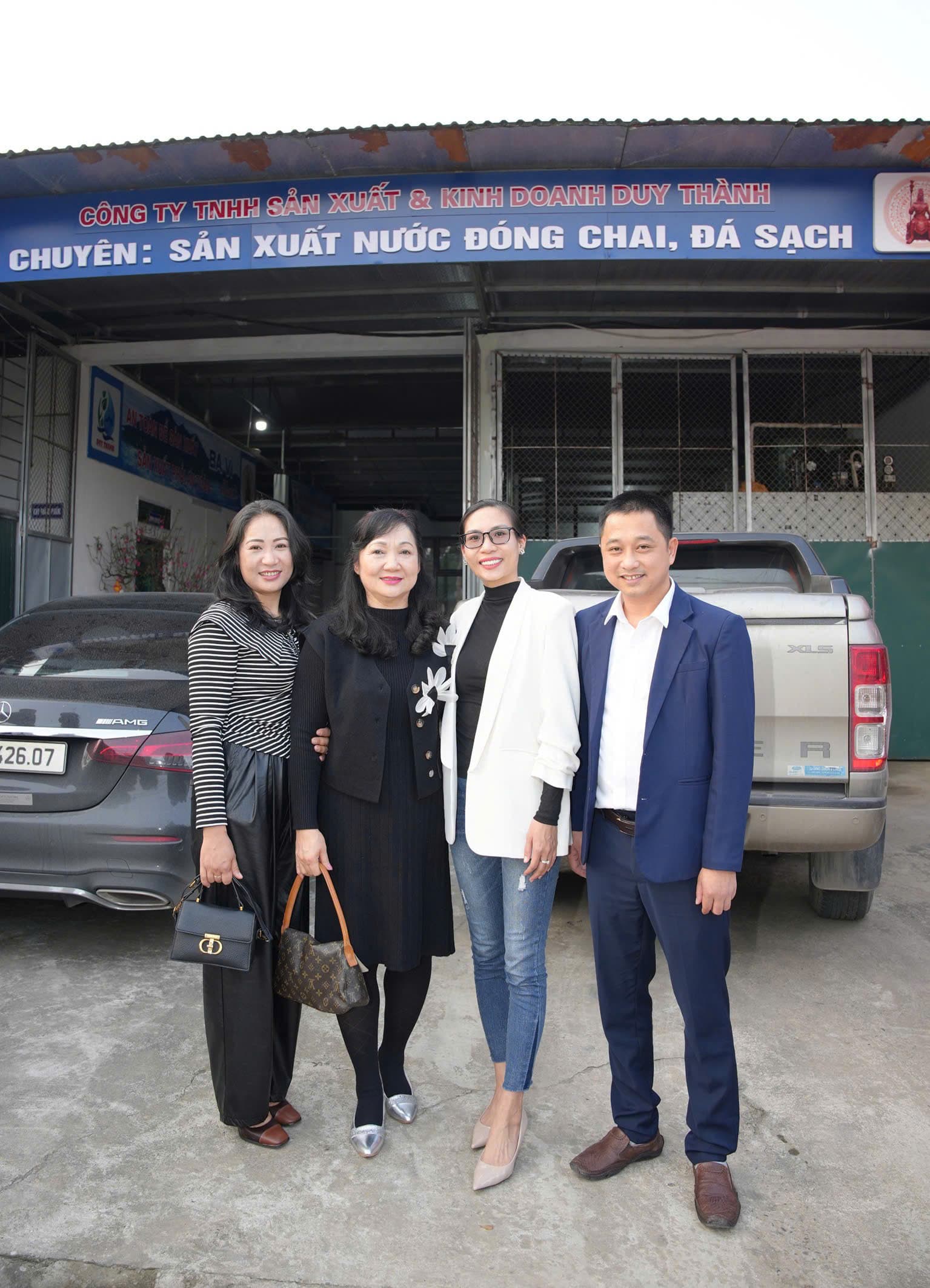 Họp nội bộ Duy Thành